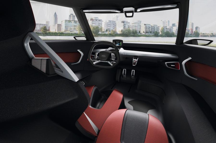 Торпедо Audi Urban Concept 2011 года  (фото 21 из 42)